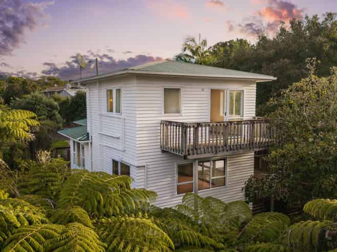 28 Geneva Place, Blockhouse Bay