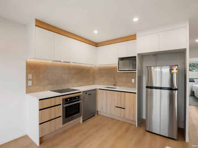 2/72 Walmsley Road, Otahuhu