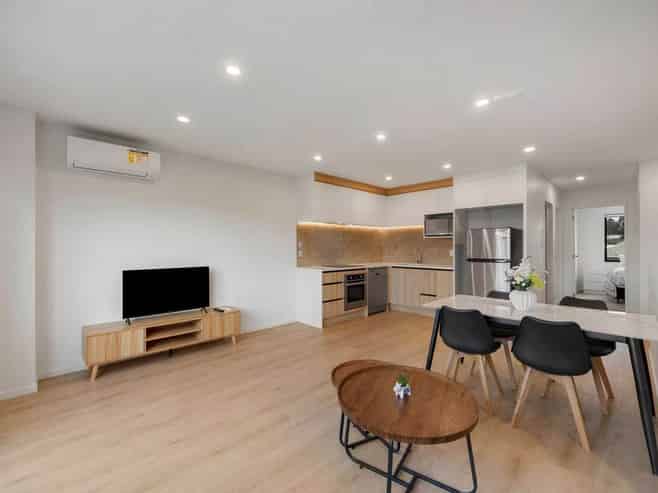 2/72 Walmsley Road, Otahuhu