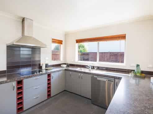 51 Tennyson Avenue, Kelvin Grove