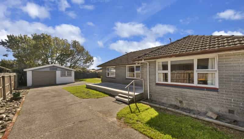 32 Carters Road, Aranui