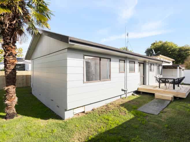 27A Wellington Street, Hamilton East