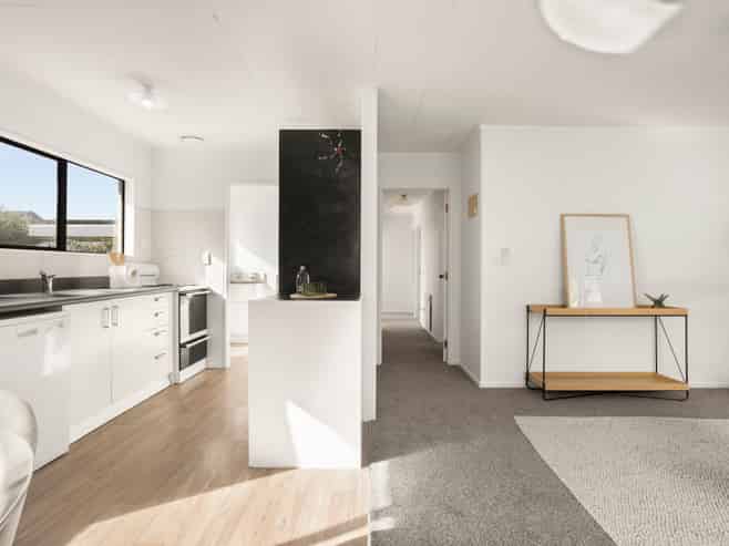 27A Wellington Street, Hamilton East