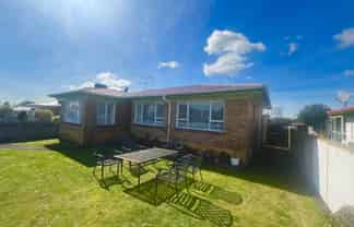 8A Garden Terrace, Pukekohe