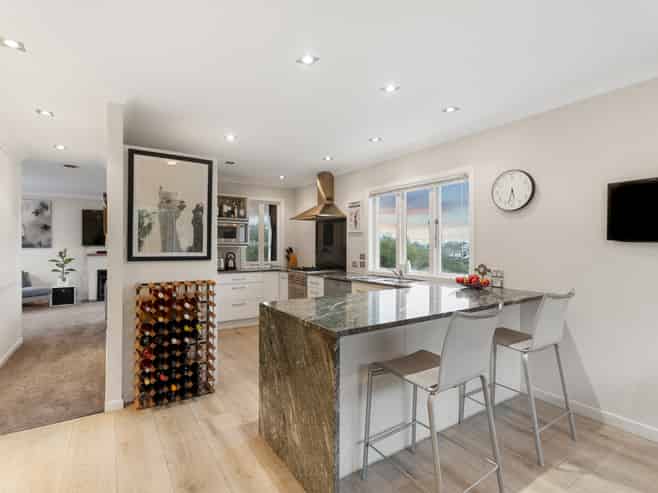 44 Peter Terrace, Castor Bay