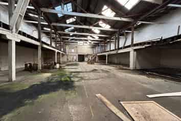 Warehouse - Demo or Redevelop