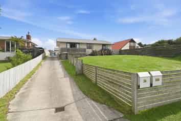 36 & 36a Koutu Road, Koutu