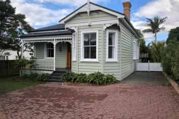 30 Blockhouse Bay Road, Avondale