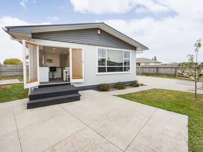 6 Esk Street, Roslyn