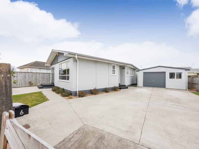 6 Esk Street, Roslyn