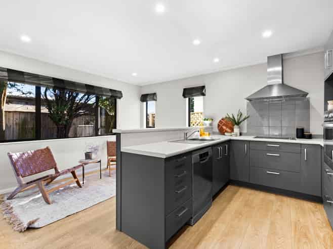 602 Riverslea Road North, Parkvale