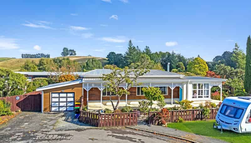 6 Martin Close, Karitane