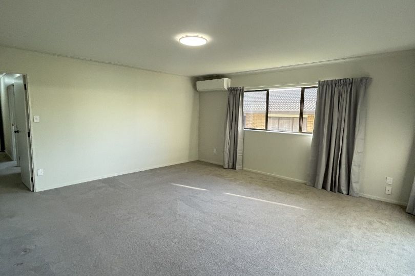 Close to town centre - Mehr