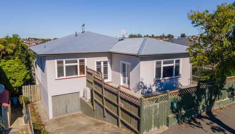 16 Marchwiel Street, Marchwiel