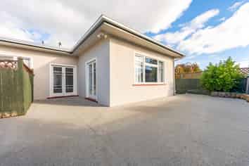 16 Marchwiel Street, Marchwiel