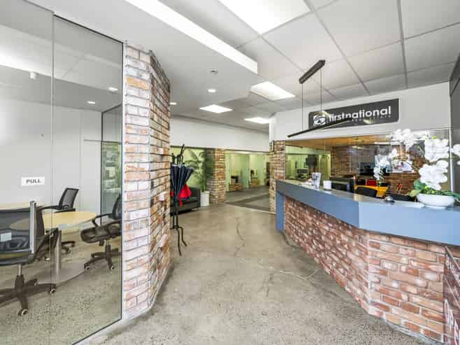 City fringe freehold - income with upside