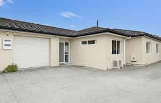 3b Phillip Street, Victoria