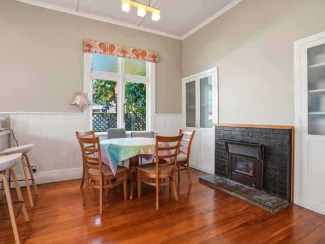 185 Kenmure Road, Kenmure