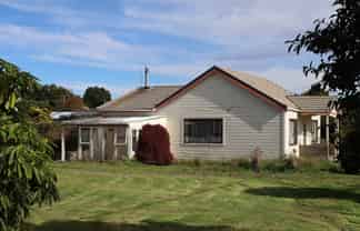 26 Ryley Street, Owaka