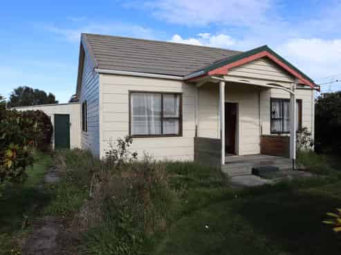 26 Ryley Street, Owaka