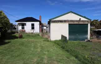 5 Clark Street, Owaka