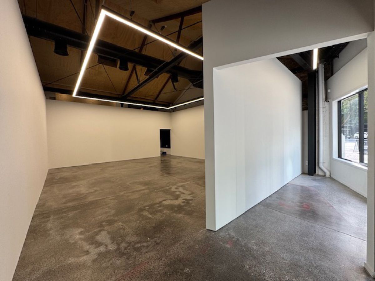 Versatile City Fringe Space - Więcej