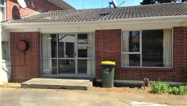 6/58 Puhinui Road, Papatoetoe