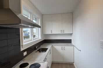 3/447 Hereford Street, Linwood