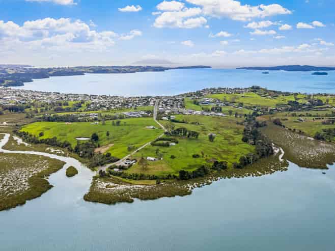 Coastal land opportunity