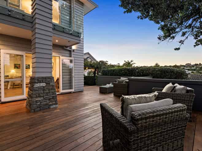 5 Aotearoa Terrace, Murrays Bay