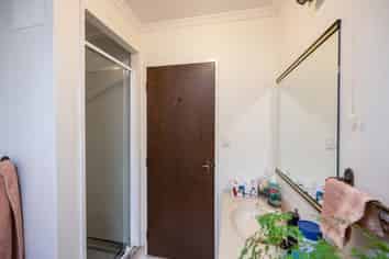 2/14 Marsden Road, Stoke