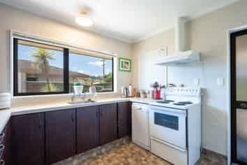 2/14 Marsden Road, Stoke