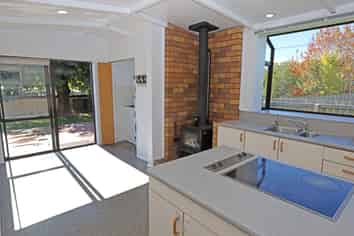 12 Ardrossan Street, Lawrence