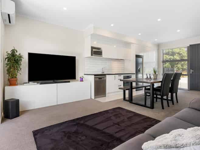 22 Rangihina Road, Hobsonville