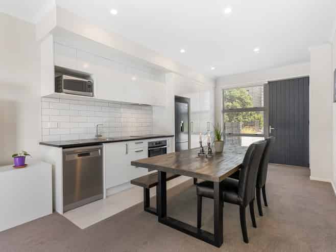 22 Rangihina Road, Hobsonville