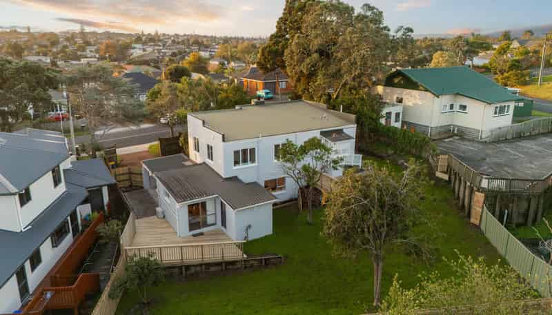 158 Hutchinson Avenue, New Lynn