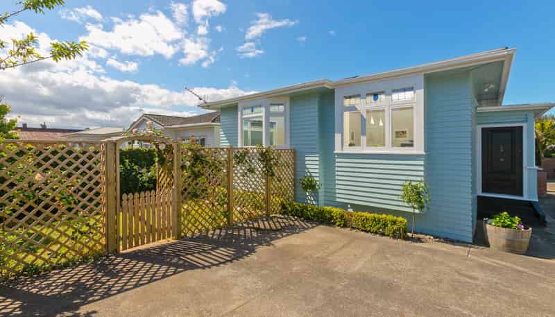 1/167 Point Chevalier Road, Point Chevalier