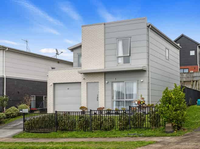 59 Ridgedale Crescent, Flagstaff