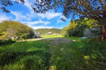 53 Theodore Street, Bluff