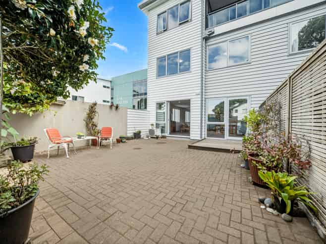 D1/30 Bute Road, Browns Bay