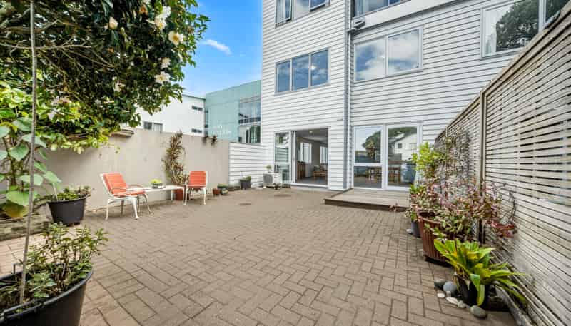 D1/30 Bute Road, Browns Bay