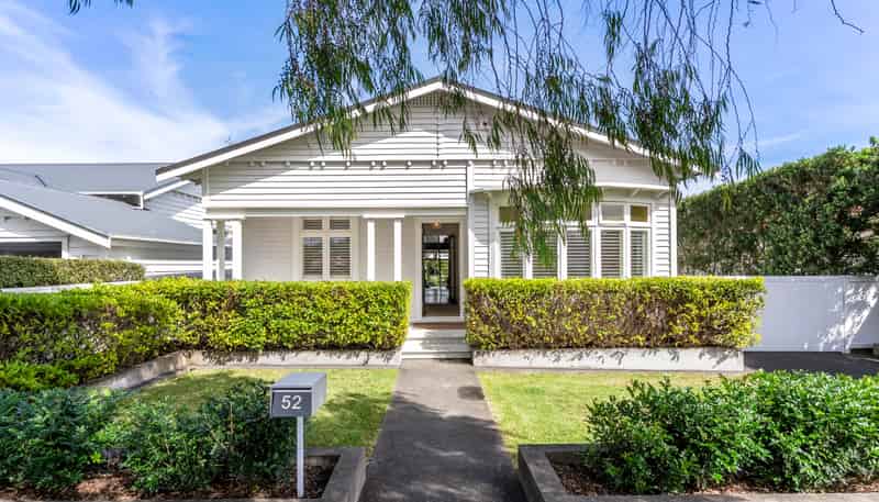 52 Moa Road, Point Chevalier