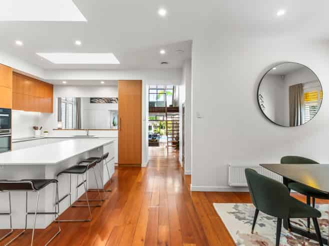 52 Moa Road, Point Chevalier