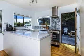 31A Sunnyfield Crescent, Glenfield