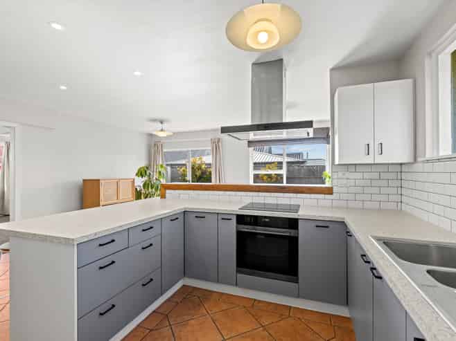 5 Bute Street, Woolston