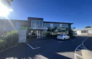 Premium Office Penrose 1,077sqm + Parking