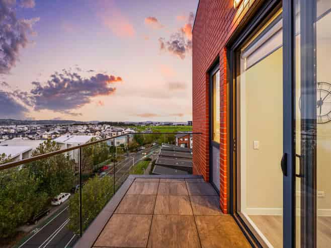 507/57 Mapou Road, Hobsonville