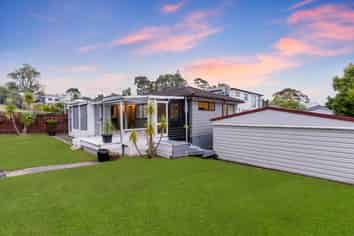 21  Fitzherbert Ave , West Harbour