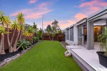 21  Fitzherbert Ave , West Harbour