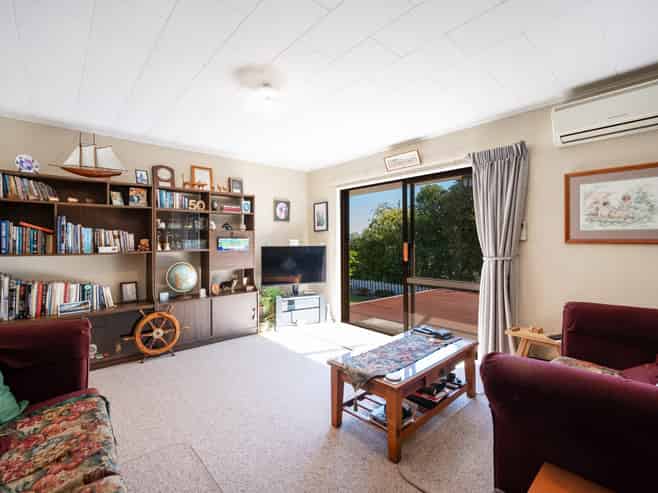 2/43d The Ridgeway, Enner Glynn